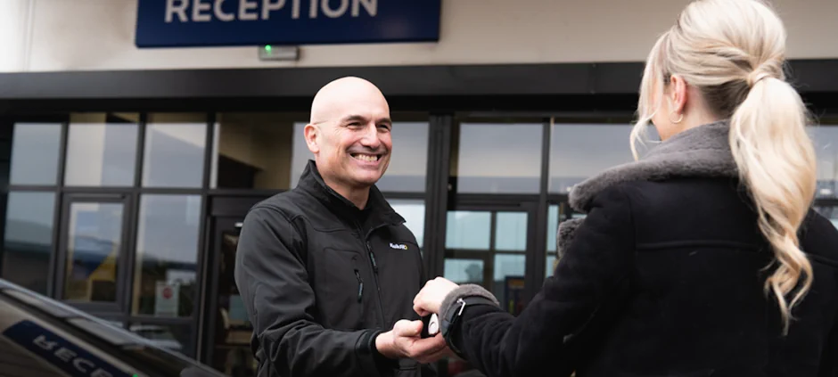 Checking tread depth of tyre